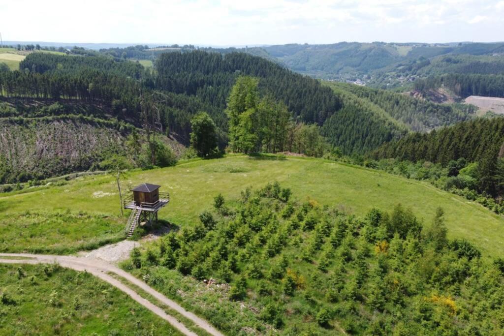 Le Grand Cerf 25 Pers, Malmedy- Chalet Rustique, Jardin Eksteriør billede